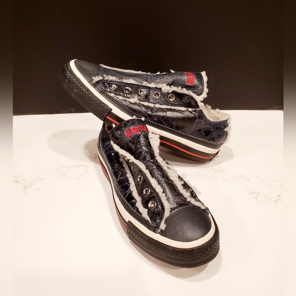 🆕️ NEW Converse Chuck Taylor All-Star Shearling Slip-On OX Navy Blue Sneakers